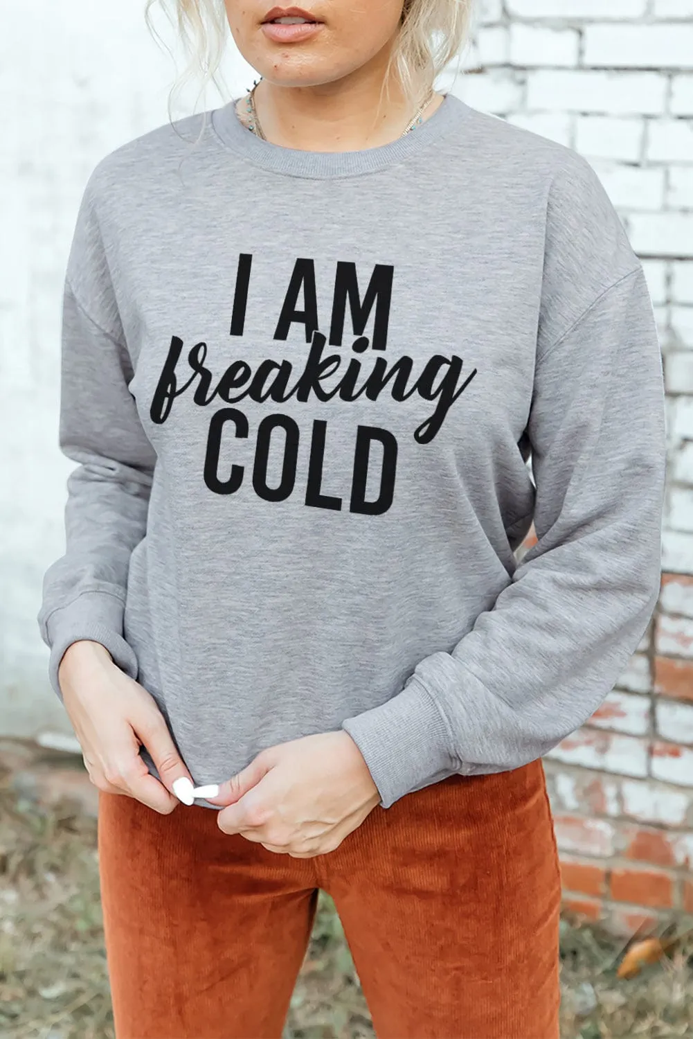Breaking COLD Gray Letter Graphic Sweatshirt for Fall & Autumn
