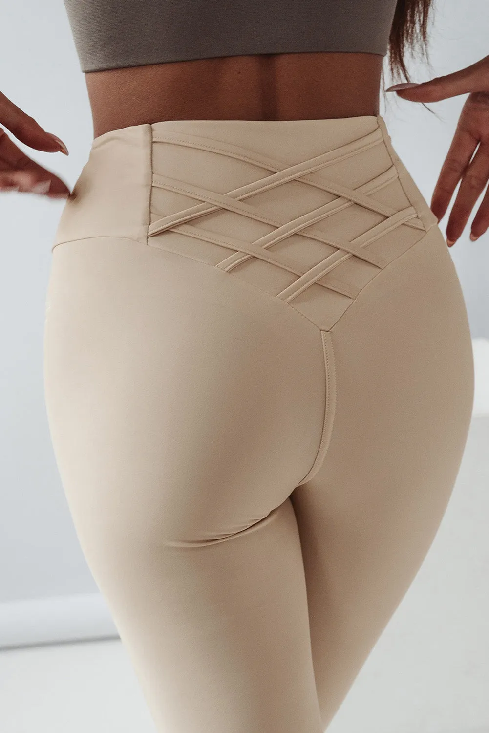 Criss Cross T Tuck High Waist Leggings