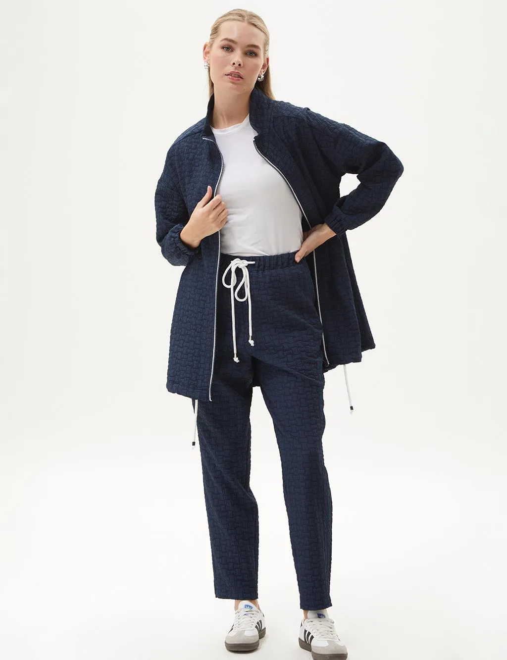 Elastic Waist Textured Trousers Navy Blue
