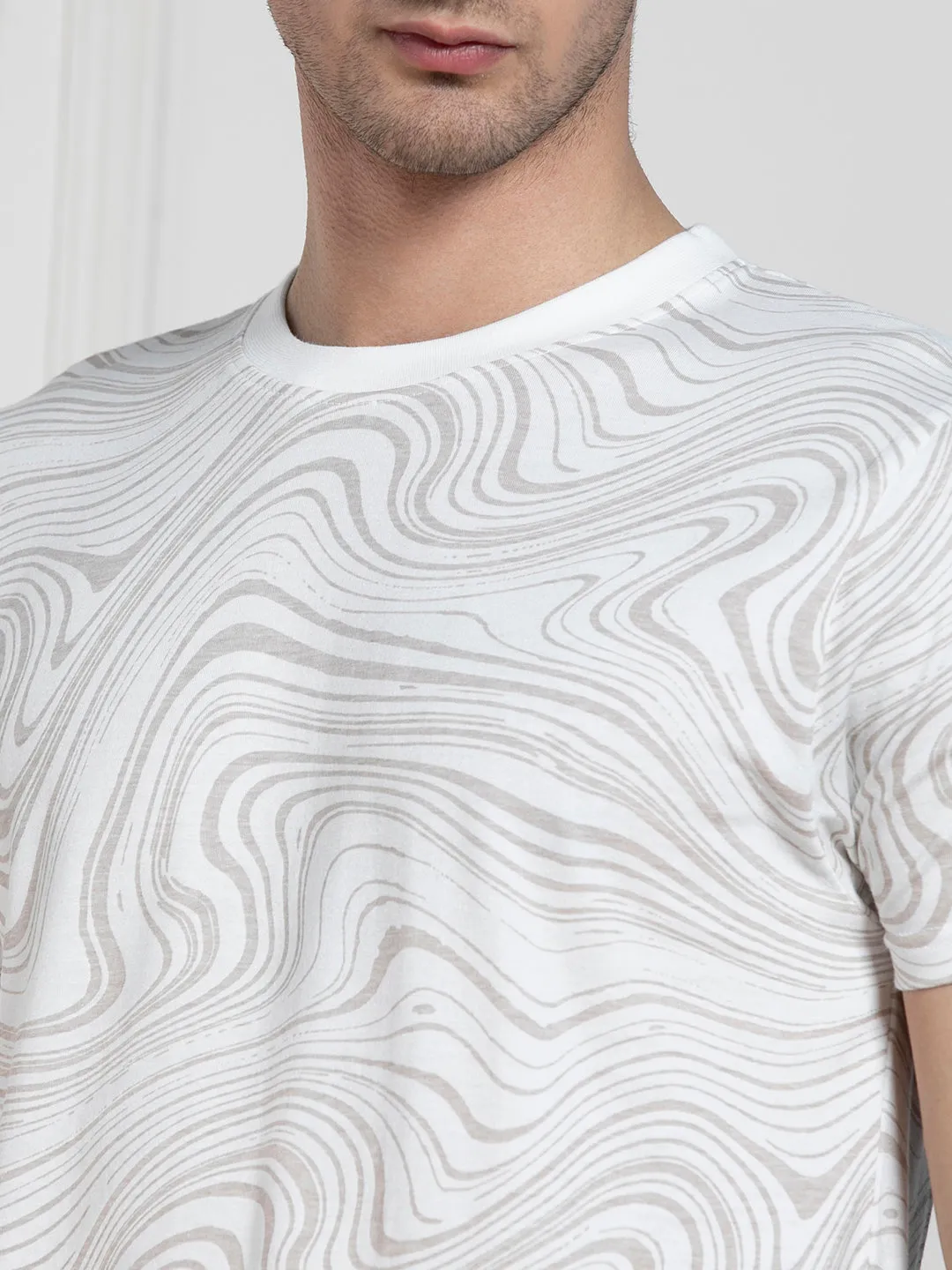 Men's Offwhite Round Neck Printed Regular Fit T-Shirt