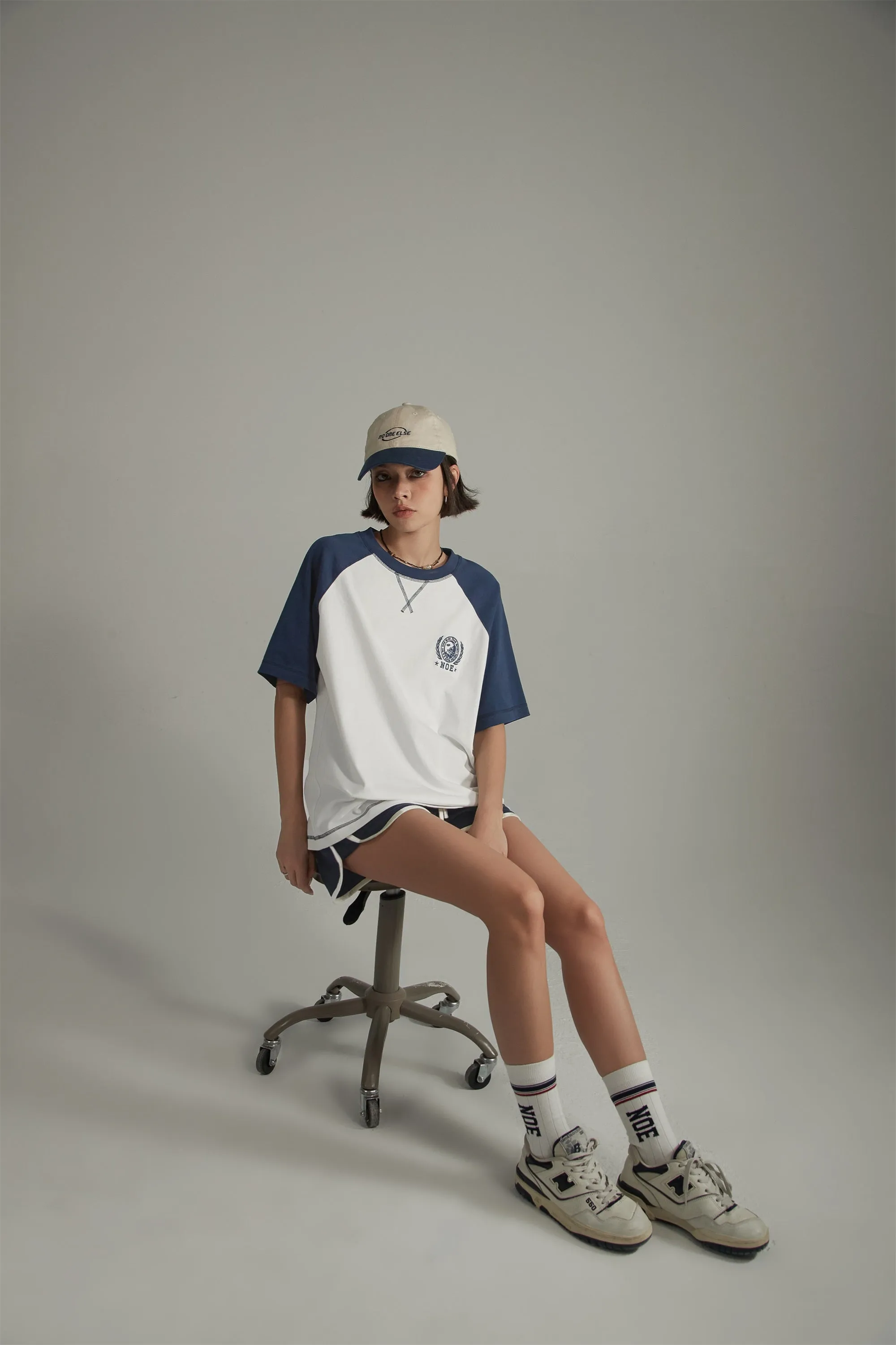 Noe Raglan Colorblocked Daily T-Shirt