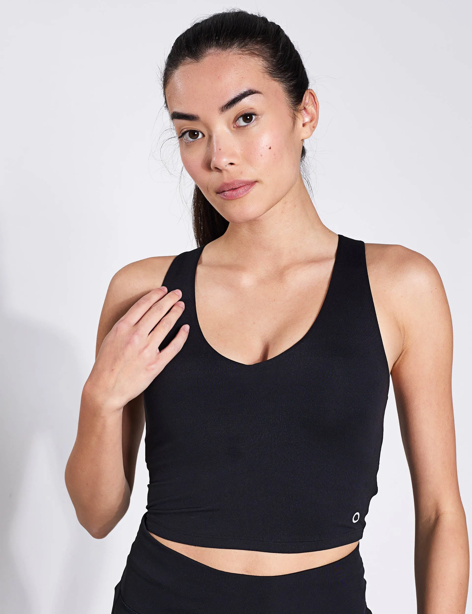 V-Neck Padded Yoga Crop Top - Black