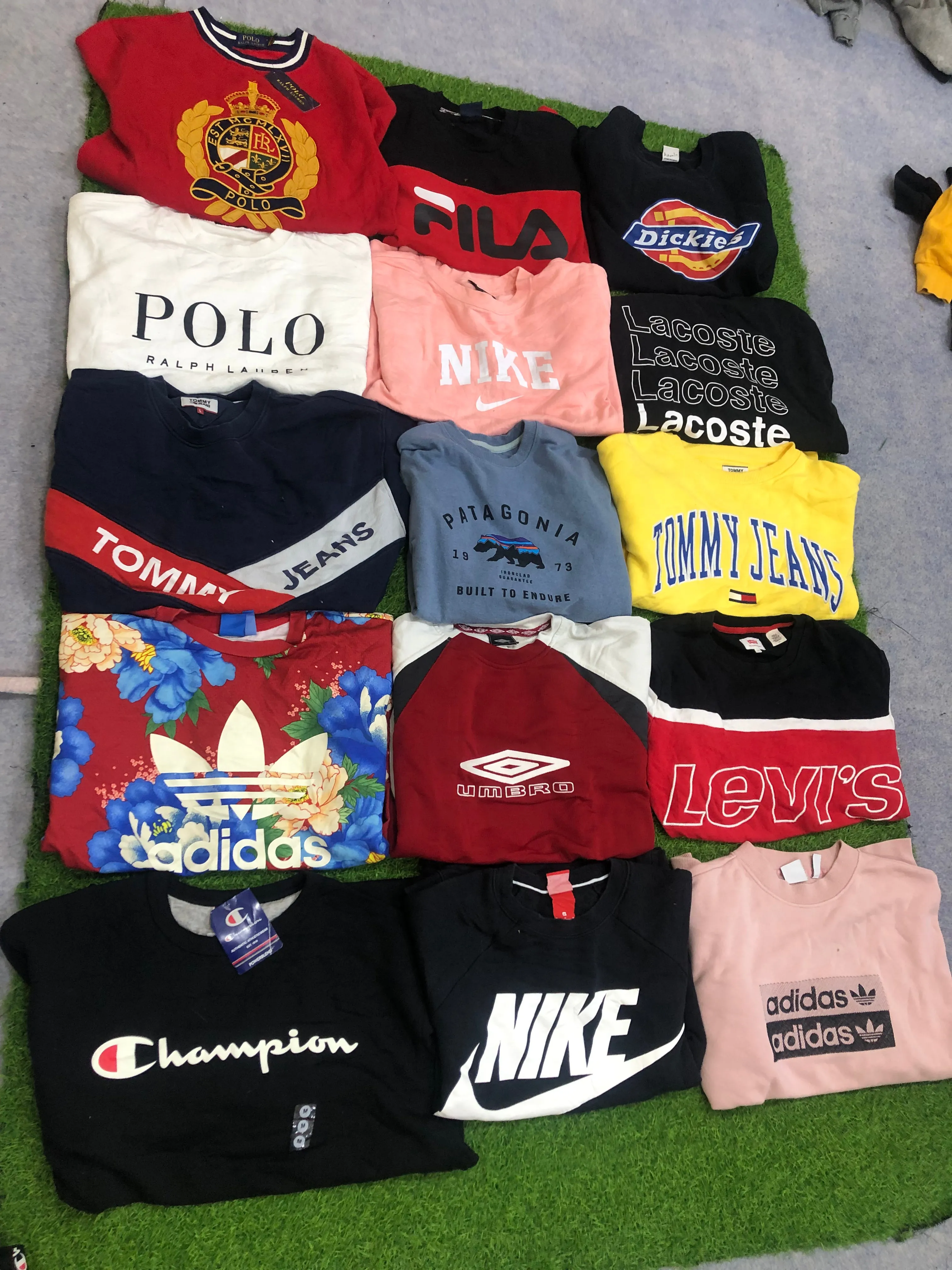 Vintage Sweatshirts Grade A 50 Pcs